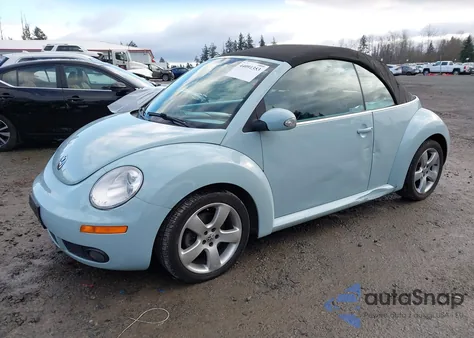 2006 Volkswagen New Beetle 2.5 from USA, damaged, VIN 3VWSF31Y86M323549